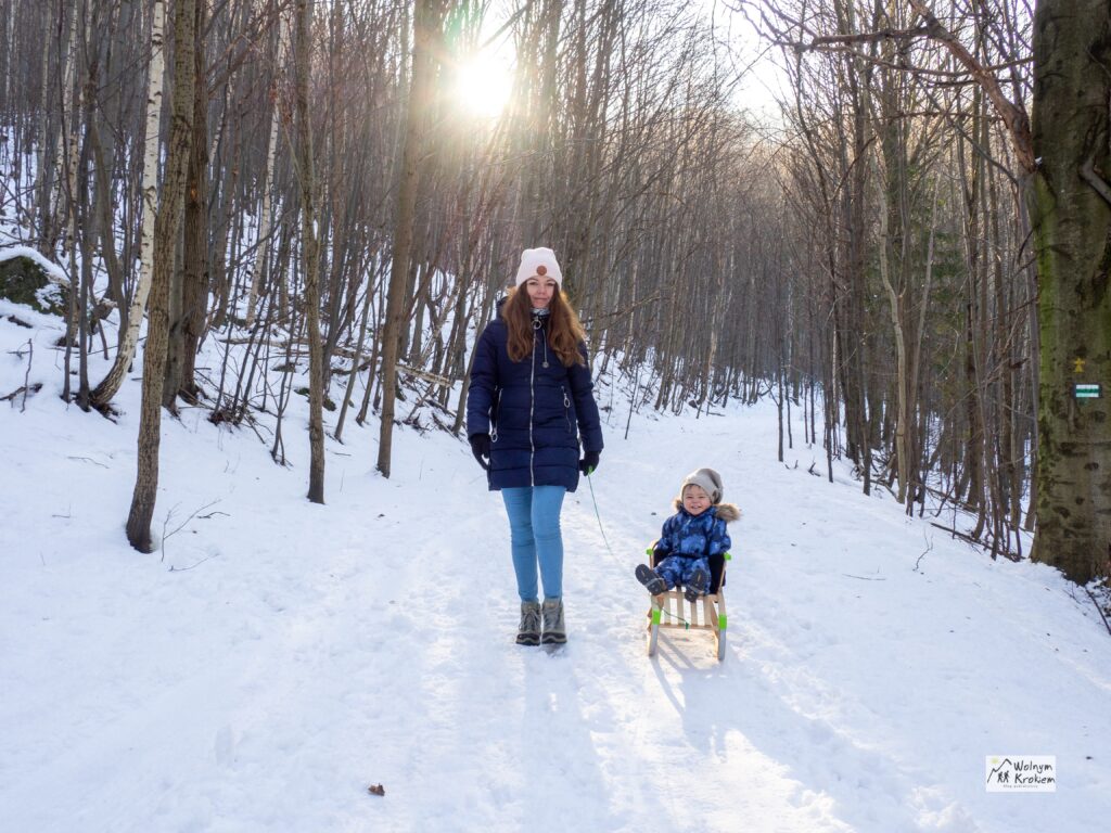 5 górskich szlaków zimowych na Dolnym Śląsku idealnych dla dzieci