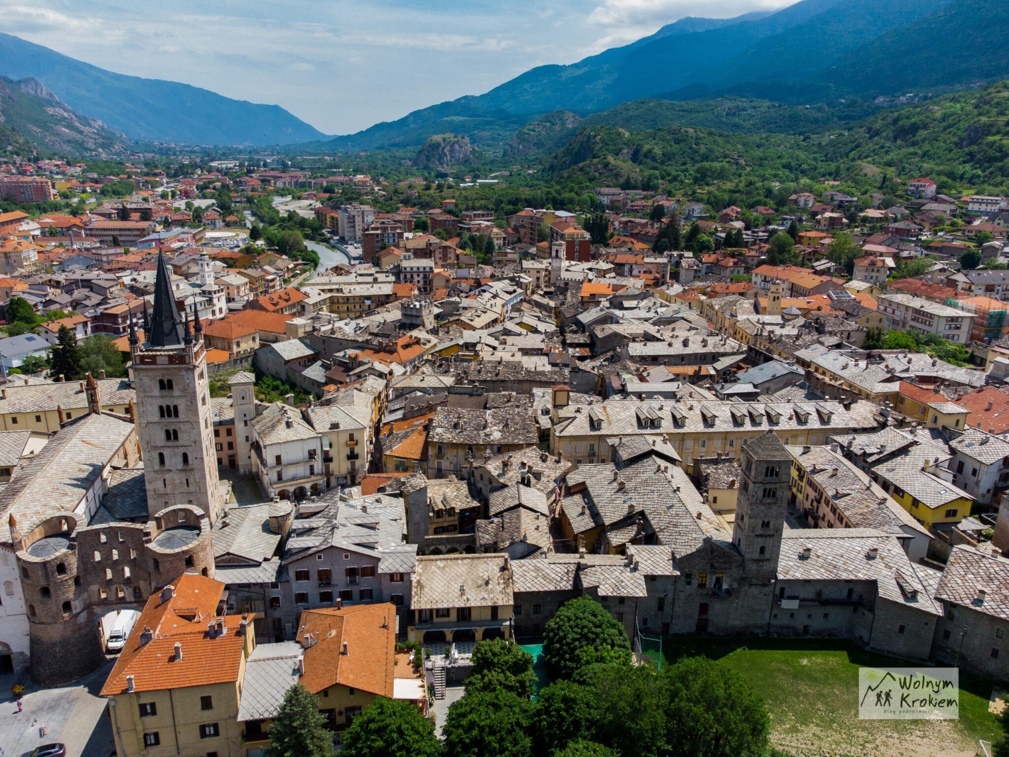 Susa - będąc w Turynie musisz je odwiedzić - piękne włoskie miasteczko pośród Alp