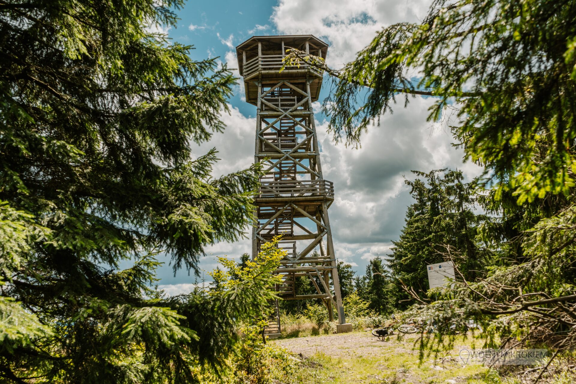Wieża widokowa na Czerńcu - Góry Bystrzyckie