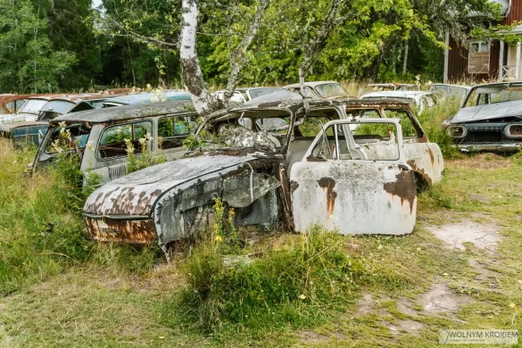 Cmentarzysko samochodów w Szwecji Båstnäs
