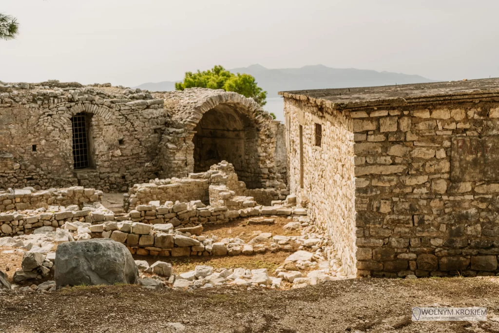 Klasztor 40 Świętych w Sarandzie - niezwykły zabytek w Albanii