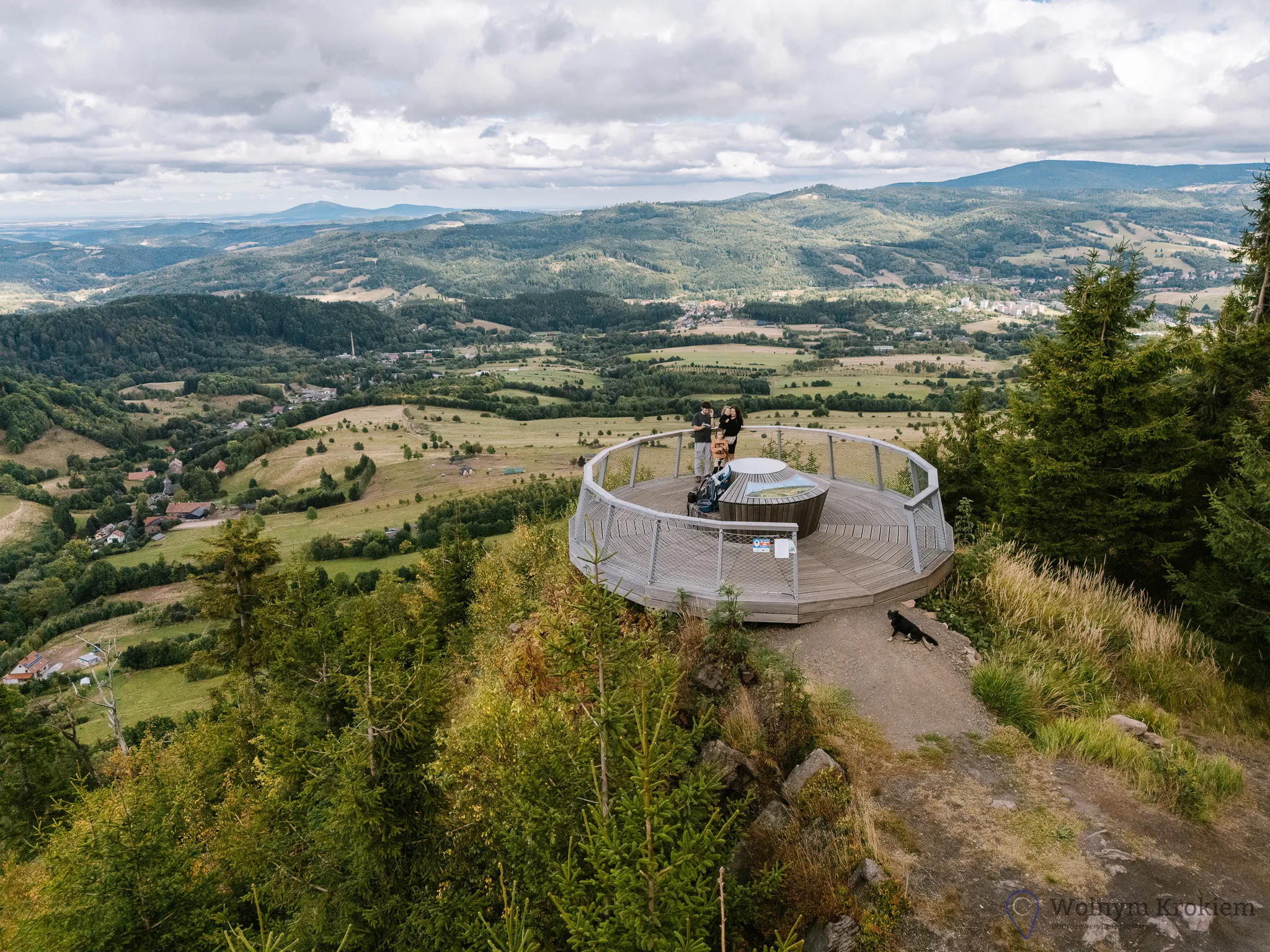 Gomólnik Mały – platforma widokowa w Górach Kamiennych